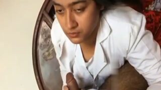 Gadis Dhaka Ngeblow Temennya Sendiri Di Bokep Desi, Bikin Makin Panas