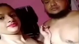Seorang Maulana Syuting Video Xxx Bangla Bareng Cewek Muda, Bikin Panas.