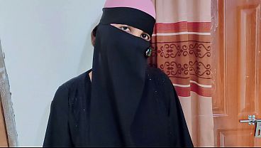 Jasmine Si Hijabi Pelacur Digilas Kontol Orang Asing Sange Berat