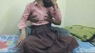 Cewek Kuliahan India Di Kamar Pacar Digebukin Ala Film Biru