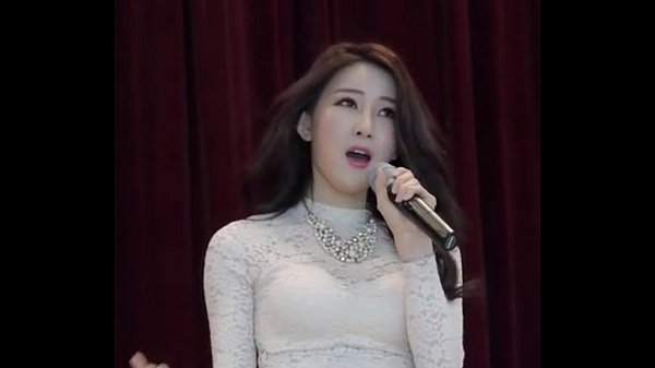 Korea Cewek Seksi Bikin Ngilu Di Ranjang.