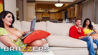 Sara Arab Penggoda, Gebrak Pacar Temen Sekostnya Di Belakang, Ngewe Panas Sampe Crot! – Brazzers