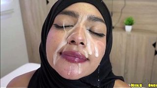 Hijab Cewek Abg Muslim Digebukin Keras Sampe Penuh Air Mani