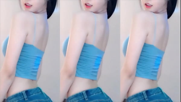Cô Gái Trung Quốc Nhảy Múa Khiêu Khích Khiến Anh Em đứng Ngồi Không Yên.