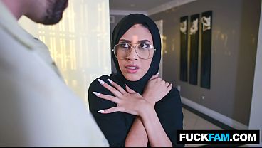Hijab Ngentube Celah Keperawanan Malaikat Del Rey, Siap Ngentot Habis