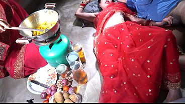 Ibu Tiri Di Dapur India, Nge-sex Sama Anak Tiri, Gaya Desi Hot Banget