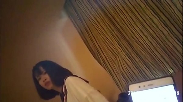 Cewek Cina Montok Banget, Tits Gede Bikin Ngeloyor!