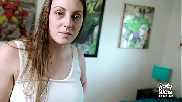 Ibu Tiri Bikin Kontolku Tegang Pakai Toket Gede – Melanie Hicks