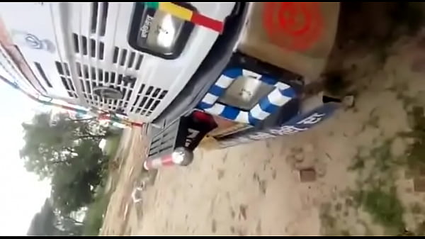 Seks India Di Dalam Truk, Bikin Makin Panas Dan Basah