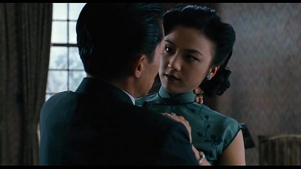 Mainin Cinta Ala Cina (bagian Satu), Bikin Meringis Sambil Nahan Nikmat