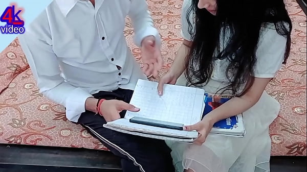 Mahasiswa India Ngentot Bareng Cewek Desi, Suara Hindi Jelas Bikin Mendingin