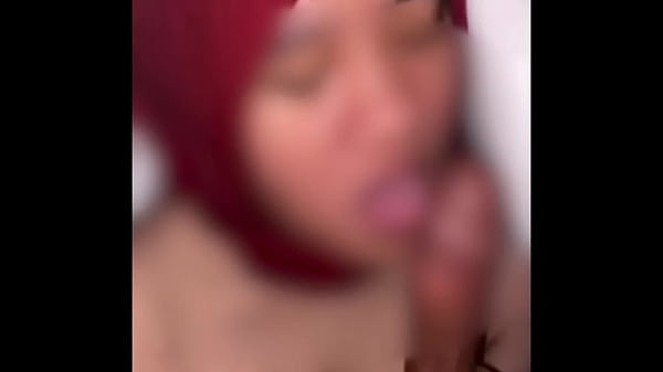 Bokep Indo Ngentot Memek Sempit Kontol Gede Jilbab Merah Bikin Crot