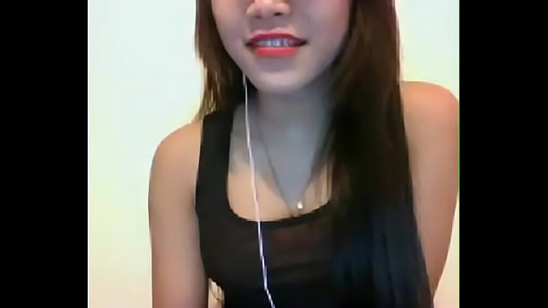 Pacar Selingan Di Camfrog, Pamer Tubuh Seksi Bikin Makin Liar.