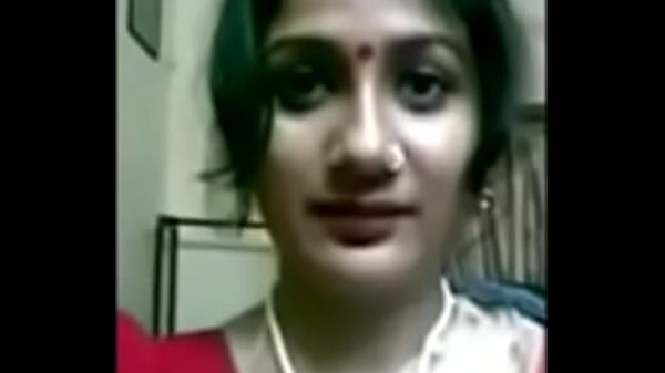 Desi Istri Bengali Montok, Toket Gede Bikin Ngiler Tiap Gerak