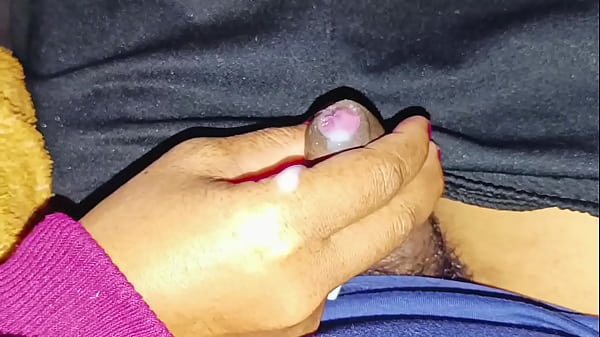 Tanteku Doyan Kontol Kecil, Bikin Ngiler Tiap Liat.