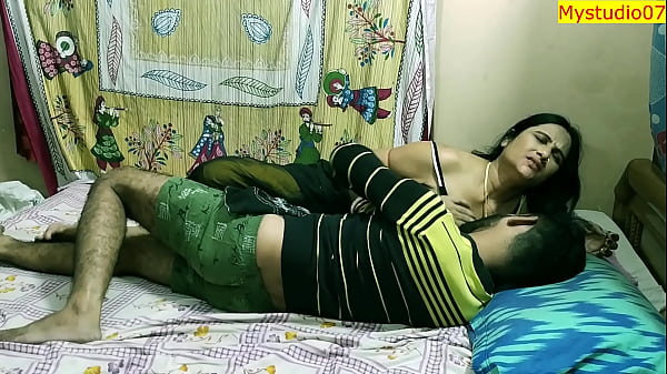Desi Xxx Randi Bhabhi Hot Sex Sama Pengangguran Devor! Ngentot Beneran Dengan Suara Hindi Jelas.