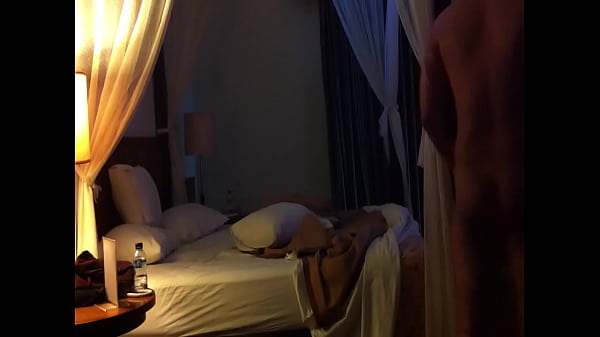 Diana Natalia Si Dosen Seksi, Bibirnya Basah Ngomongin Bahasa Indonesia Bikin Pengin Belajar Sambil Ngeres Di Uninus Fkip.