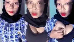 Hijabers Sma, Toketnya Montok Banget Bikin Ngiler
