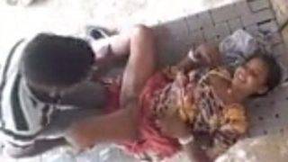 Nikmatin Sex Lokal India Dengan Jebakan Madu Yang Bikin Liur Ngeces