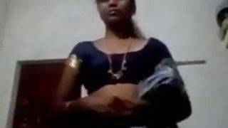 Saree Maami Terbuka Habis, Gaya Liar Tamil