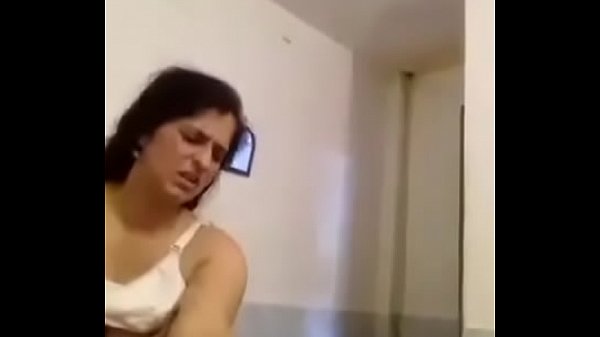 Desi, Si Binal Yang Bikin Lo Makin Pengen