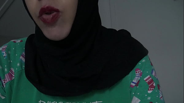 Istriku, Wanita Arab Panas, Digilir Di Depan Mataku