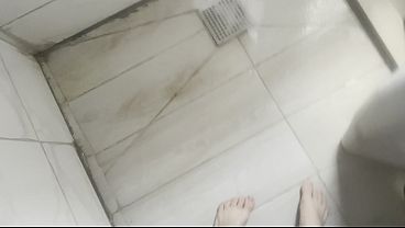 Gue Nemuin Kontol Karet Di Kamar Mamah Tiri Arab, Trus Gue Kasih Cobain Kontol Asli.