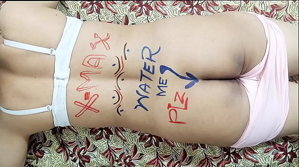 Malam Tahun Baru Natal, Kontol Getar Ngewe Bokong Besar Dan Memeknya Pakai Gaun Merah, Bra Putih, Jilbab Hitam