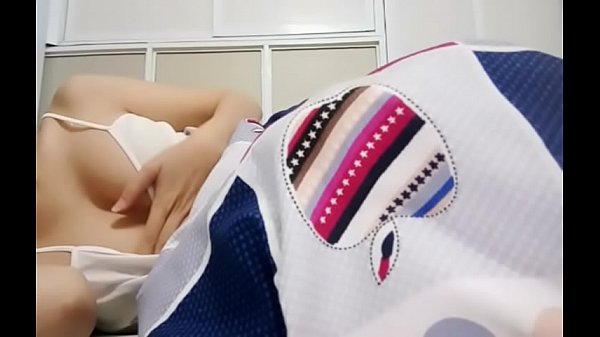 Abg Indo Pamer Toket Gede Live Bigo Bikin Tegang