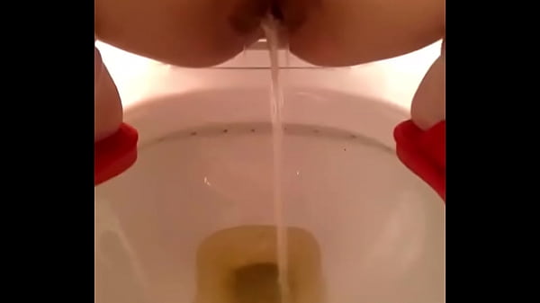 Istri China Ngocok Lubang Kencing, Pipis Semburat Basah Bikin Makin Panas.